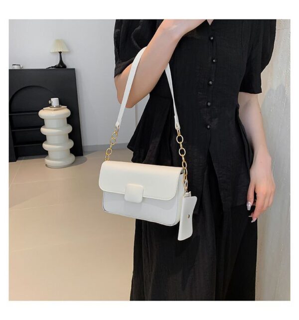 Women Shoulder Bag RE309 - Image 4