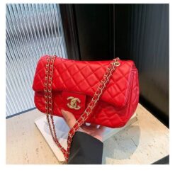 Medium shoulder bag for women with zipper closure – lightweight PU handbag – RedBag BD
